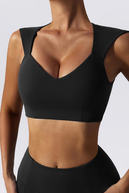 Dynamic Crop Top - Black