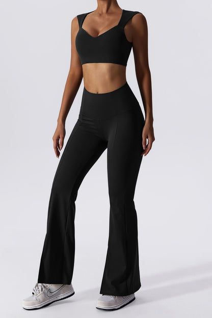 Dynamic Crop Top - Black